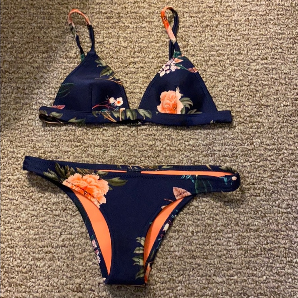 TRIANGL Bikini Blue Floral Cheeky Bottoms